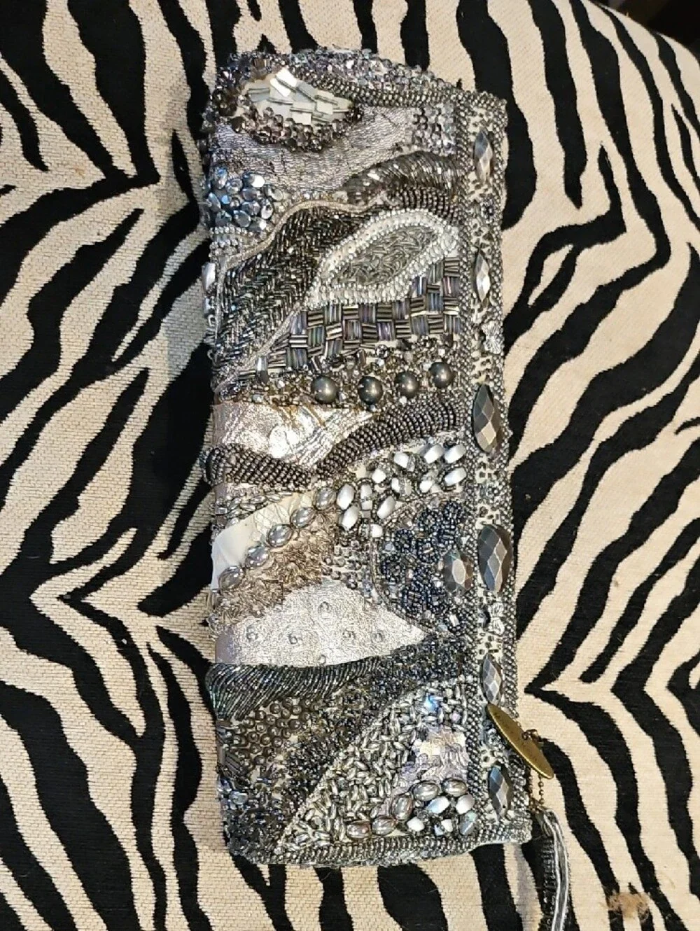 Mary Frances Silver Beaded Evening Clutch - Picture 4 of 5